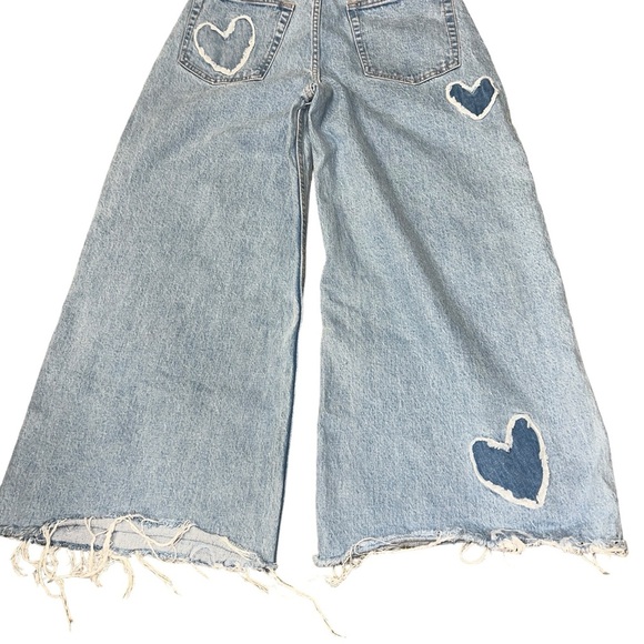 Social Tourist Ultra High Rise Baggy Heart Cropped Distressed Frayed Jeans - Picture 2 of 11